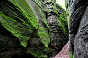 Liberty Park Near Cleveland Hides A Natural Sandstone Maze That Leads To A Waterfall